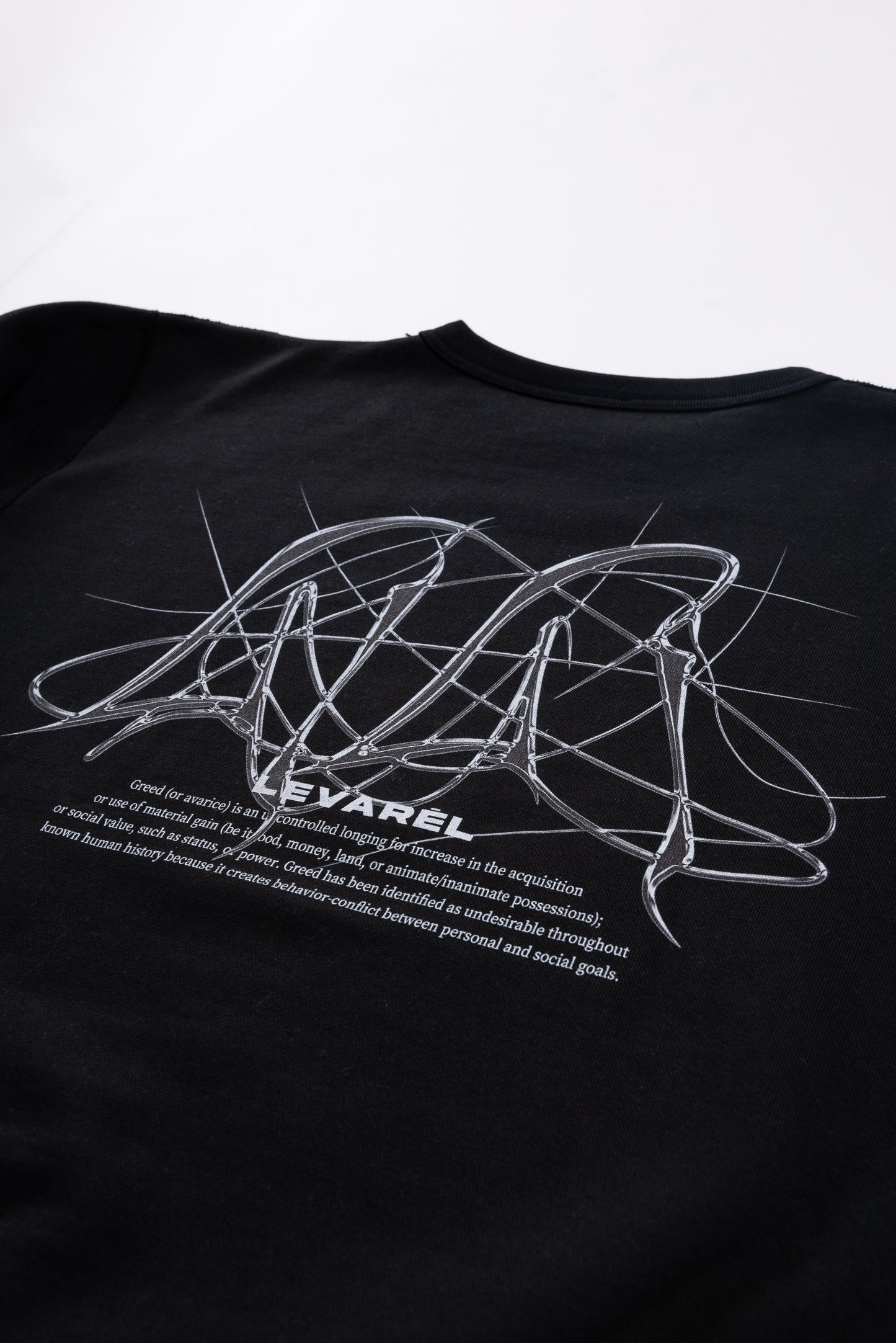 “METALLIC GRAFFITI DESIGN” Sweat chrome