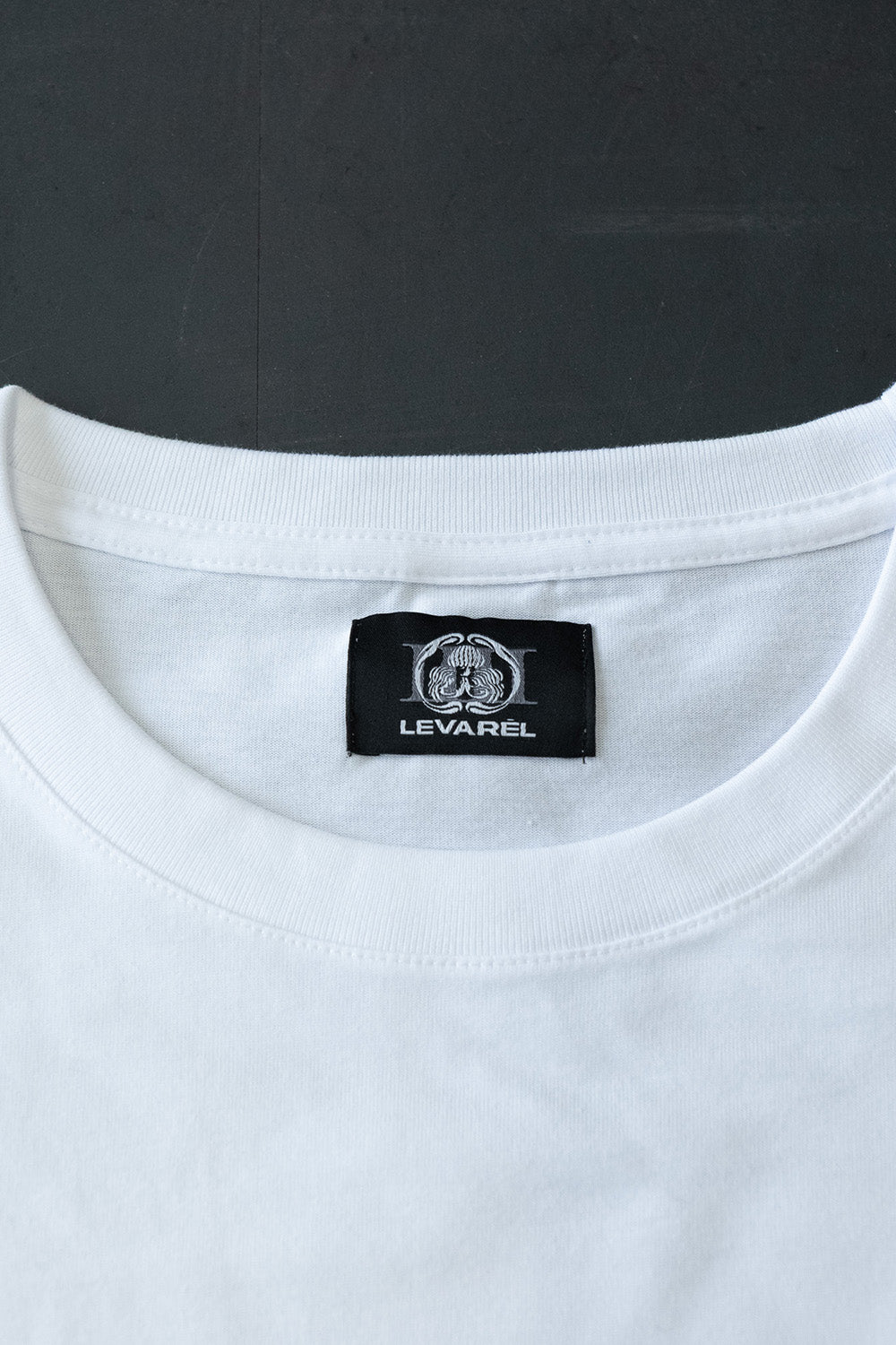 “LEVAREL LOGO" S/S T-shirt [WHITE]